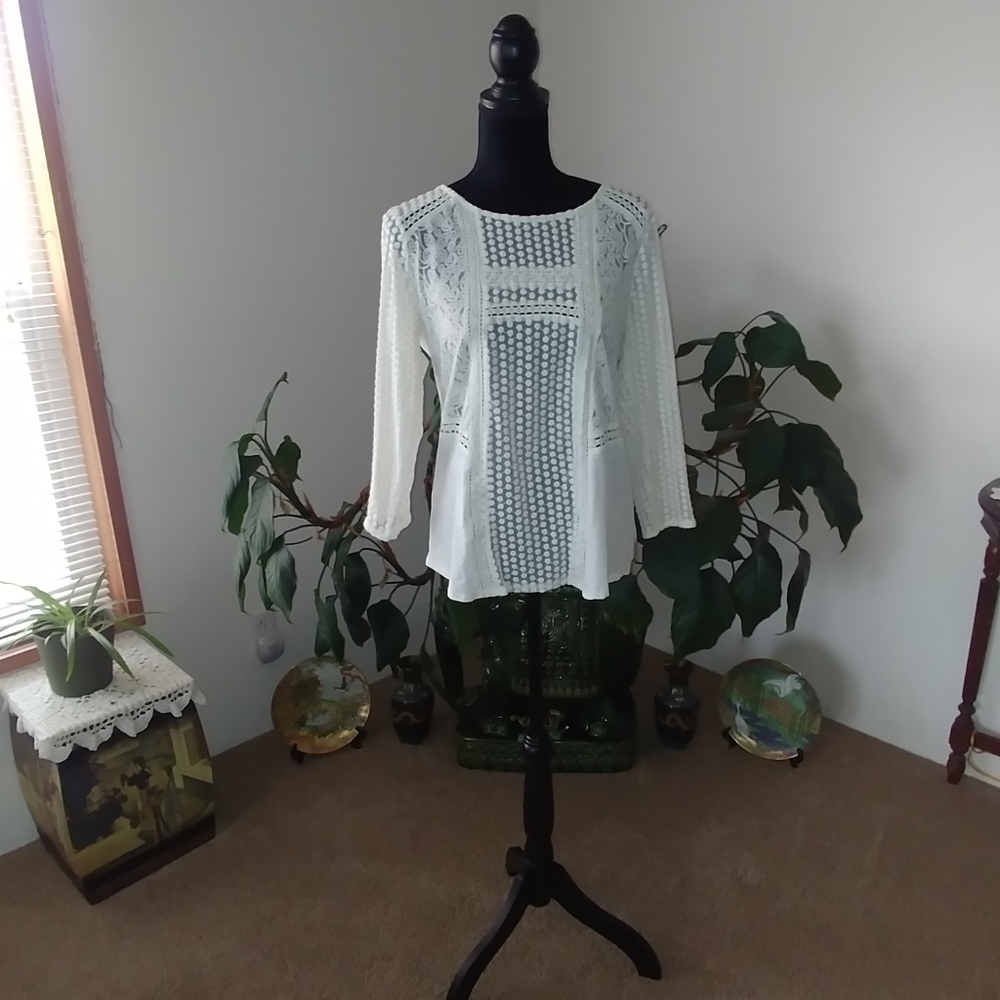 NWOT Cream colored Top